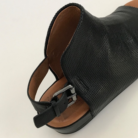 GENTLE SOULS Rocker 3 Leather Sandals Peep Toe Slingback Black Women’s Size 6 - Picture 4 of 16